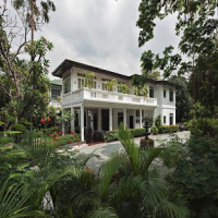 The Henry Hotel Manila