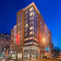 Hampton Inn & Suites Madison / Downtown