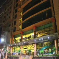 Sarrosa International Hotel & Residential Suites