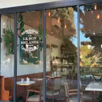 Le Bon Mélange Café, Pâtisserie