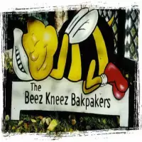 Beez Kneez Bakpakers